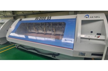 恩德 五軸成型機